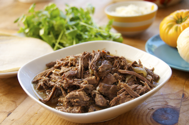 Picture off shredded beef in a bowl
